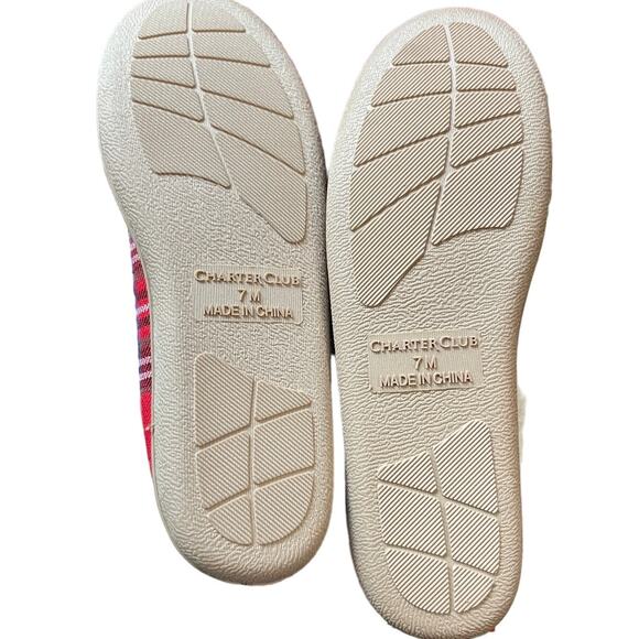 Charter Club New Comfortable Slippers Faux fur Cushion Size 7 - Picture 9 of 10